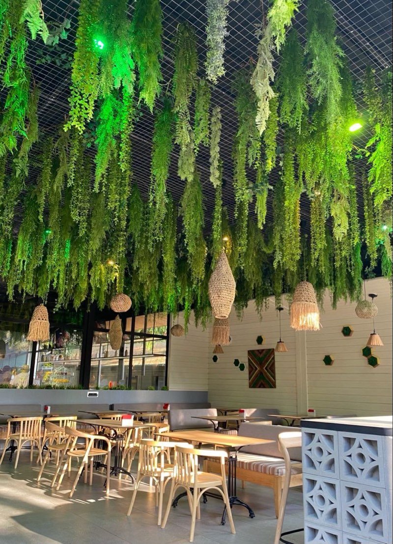 Hanging greenery installation by Afloraa