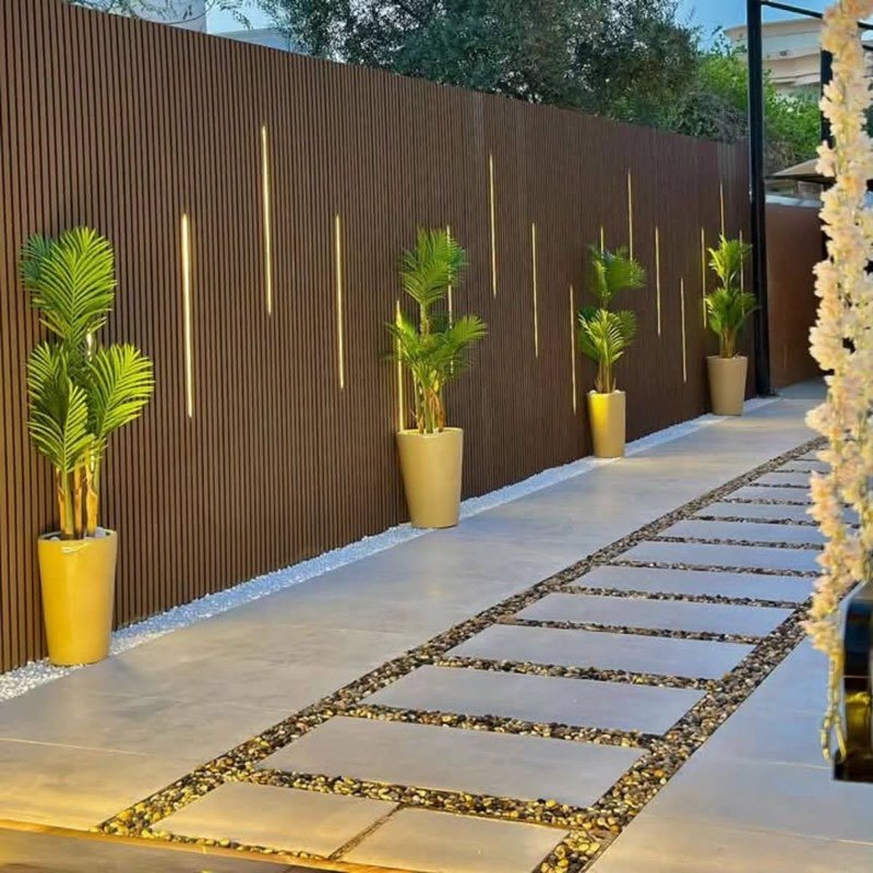 Afloraa: Planter Pathway